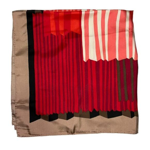 Vintage Nina Ricci 100% Silk Square Scarf - Picture 4 of 16